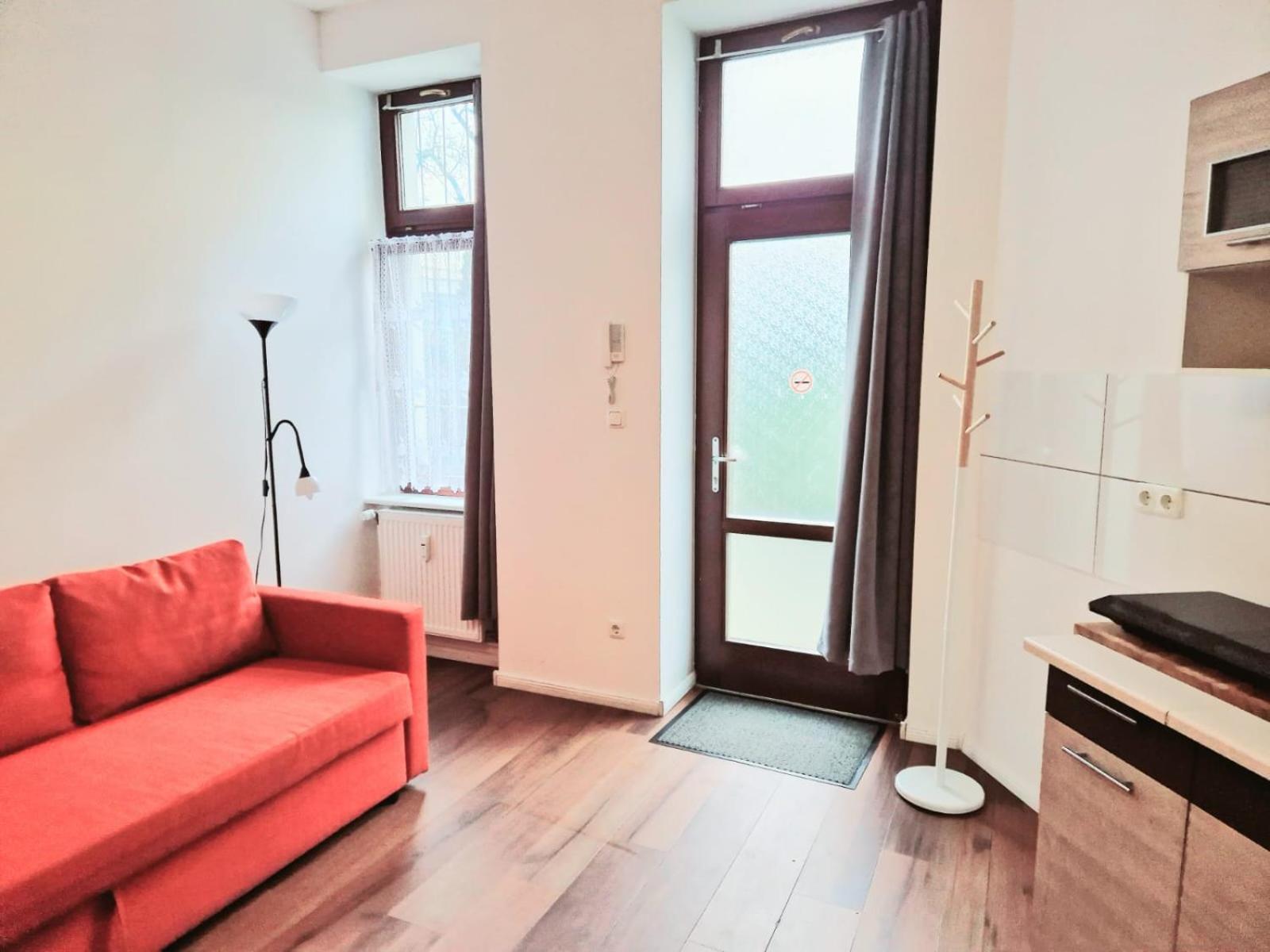 City Studio Apartment For 4, Near Sonnenallee Берлин Экстерьер фото